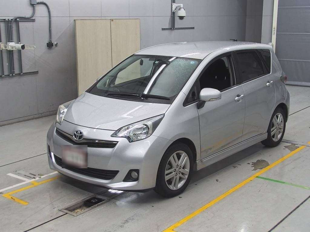 2011 Toyota Ractis NCP120[0]