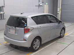 2011 Toyota Ractis