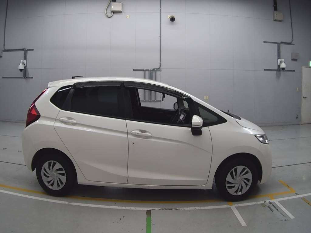 2016 Honda Fit GK3[2]