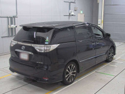 2013 Toyota Estima