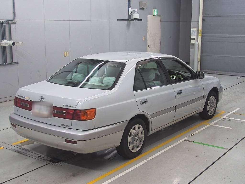 2000 Toyota Corona Premio AT211[1]