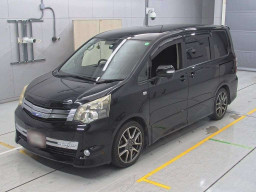 2011 Toyota Noah