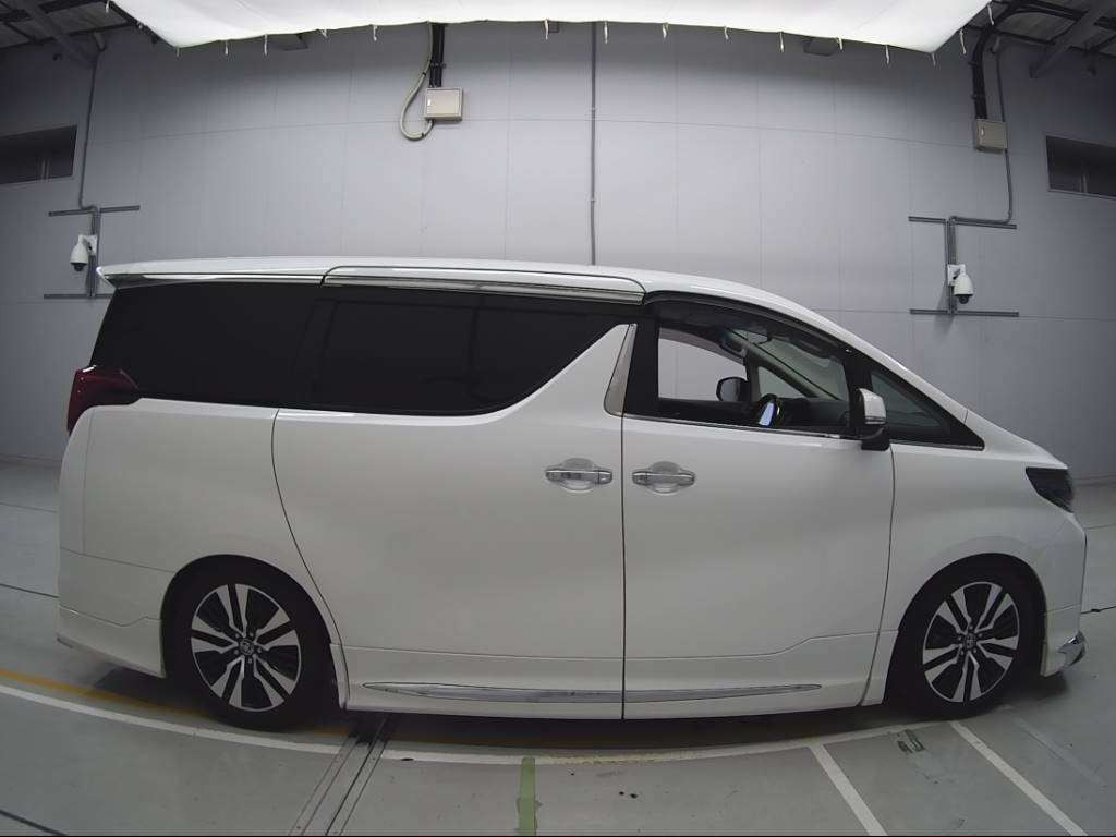 2020 Toyota Alphard AGH30W[2]