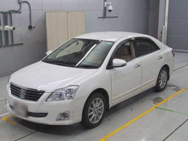 2013 Toyota Premio