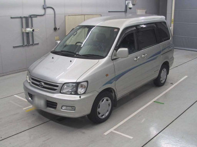 2000 Toyota Townace Noah