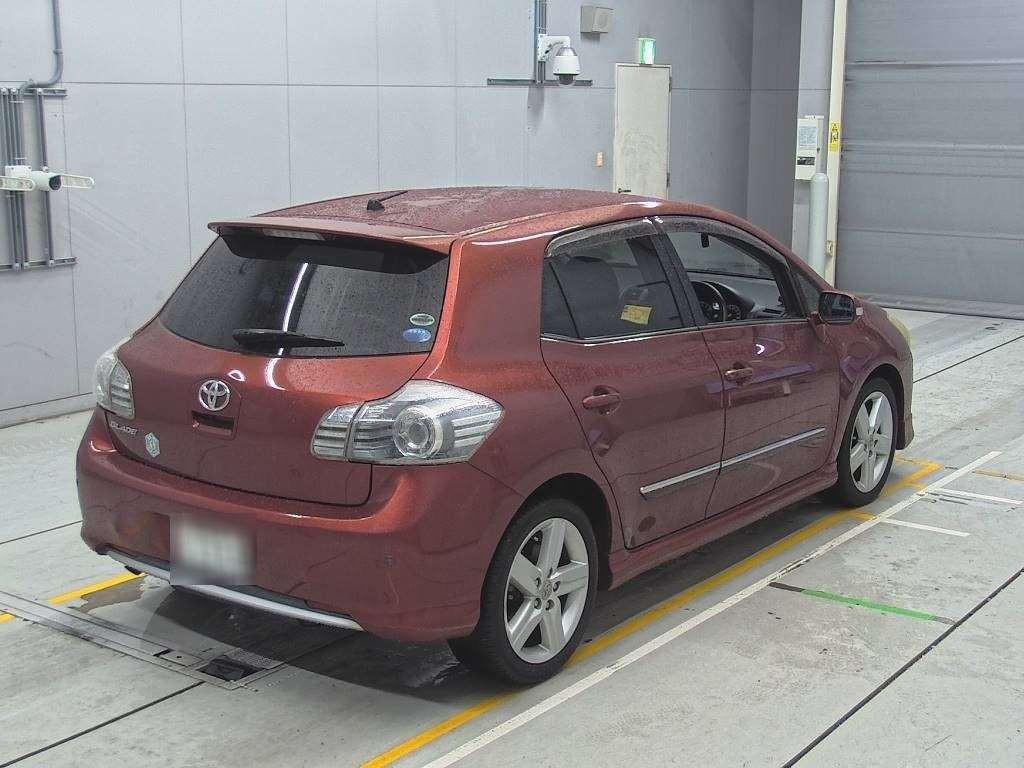 2010 Toyota Blade AZE156H[1]