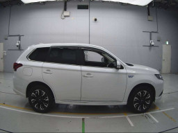 2015 Mitsubishi Outlander PHEV