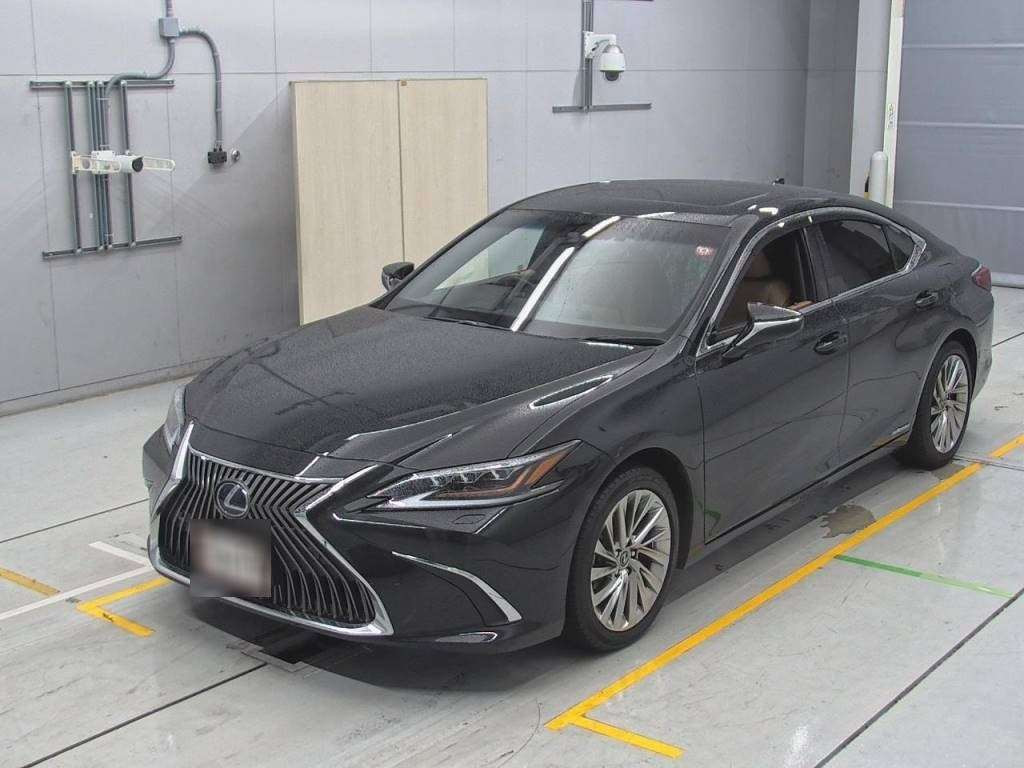 2019 Lexus ES AXZH10[0]