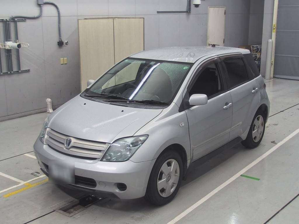 2003 Toyota IST NCP60[0]