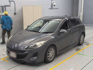 2010 Mazda Axela Sport