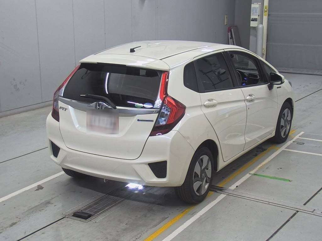 2013 Honda Fit Hybrid GP5[1]