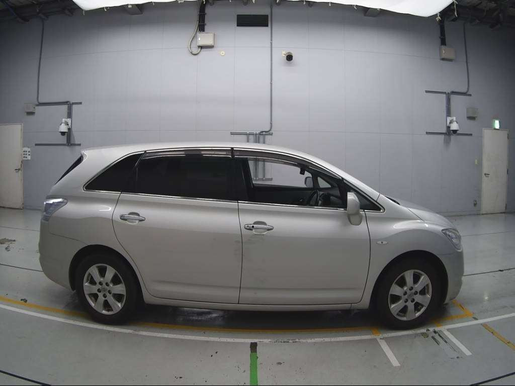 2008 Toyota Mark X Zio ANA10[2]