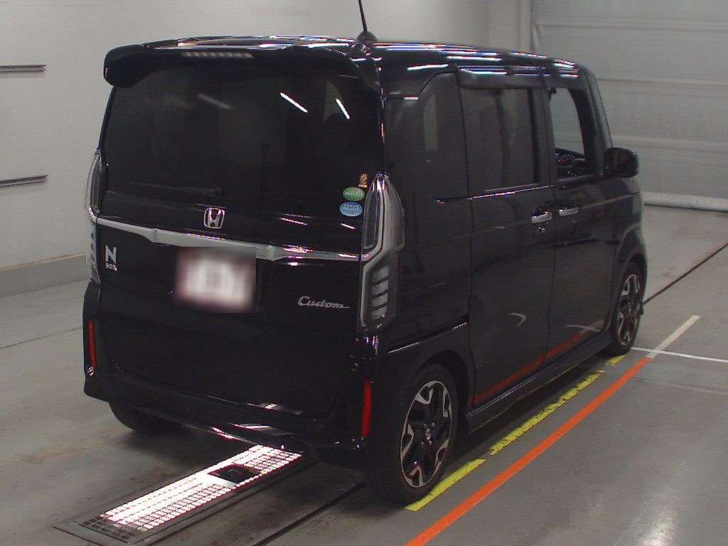 2019 Honda N-BOX CUSTOM JF3[1]