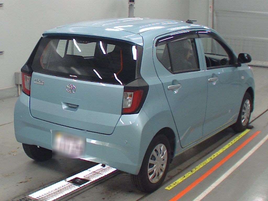 2023 Toyota Pixis Epoch LA350A[1]