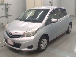 2013 Toyota Vitz