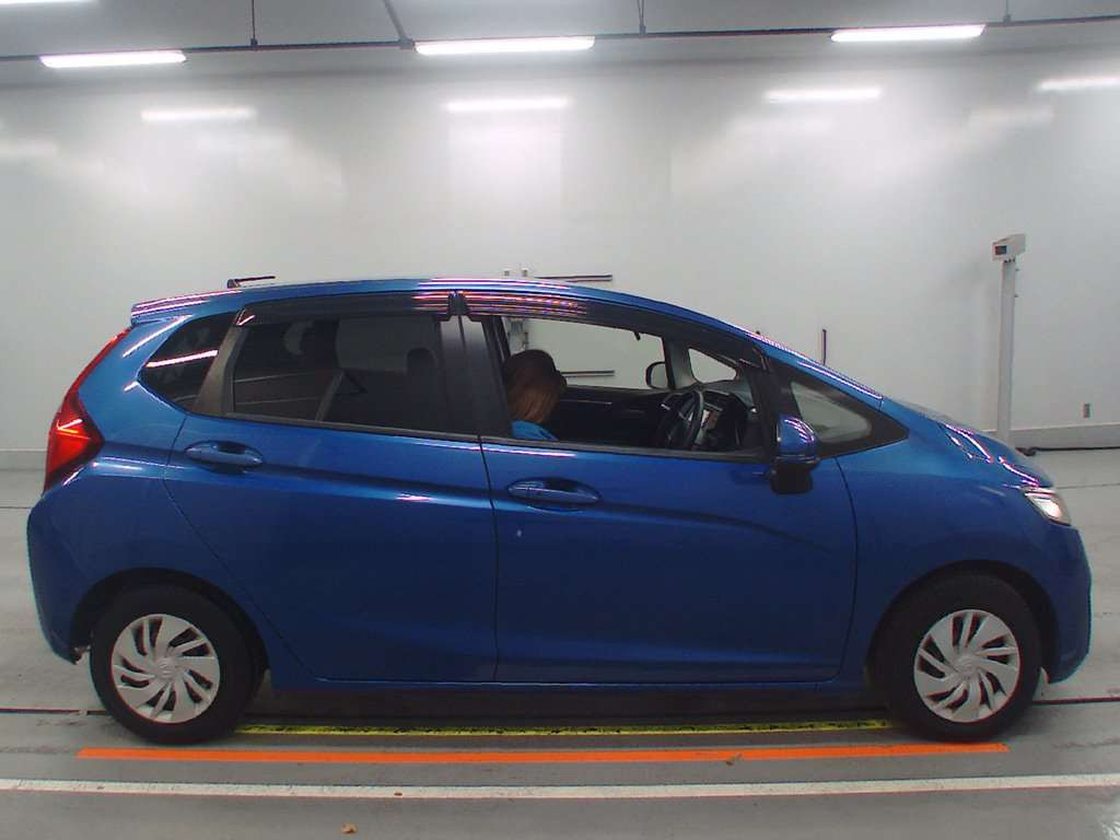 2015 Honda Fit GK3[2]