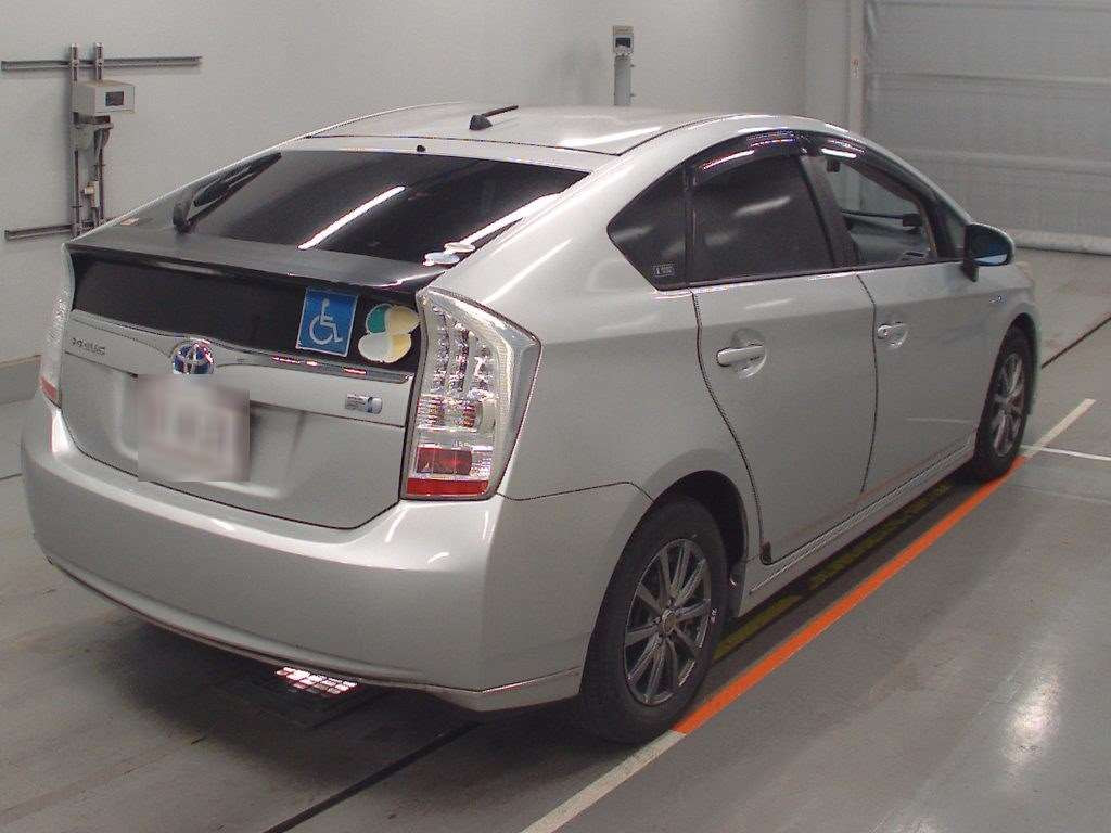 2009 Toyota Prius ZVW30[1]