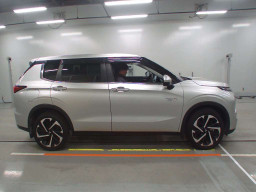 2022 Mitsubishi Outlander PHEV