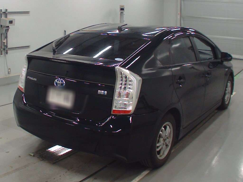 2011 Toyota Prius ZVW30[1]