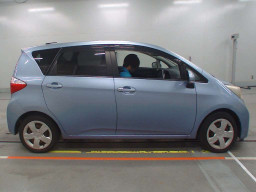 2011 Toyota Ractis