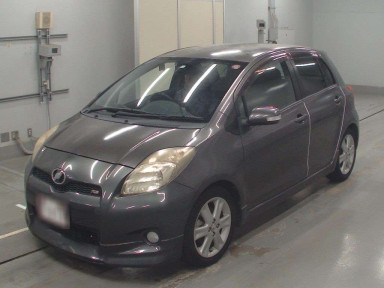 2010 Toyota Vitz