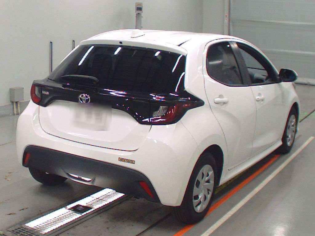 2022 Toyota YARIS KSP210[1]