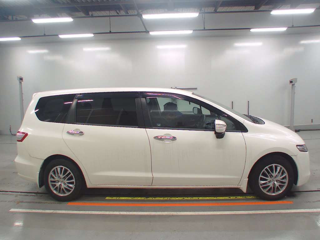 2010 Honda Odyssey RB3[2]