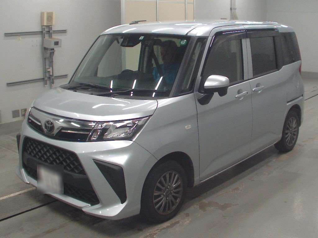 2022 Toyota Roomy M900A[0]