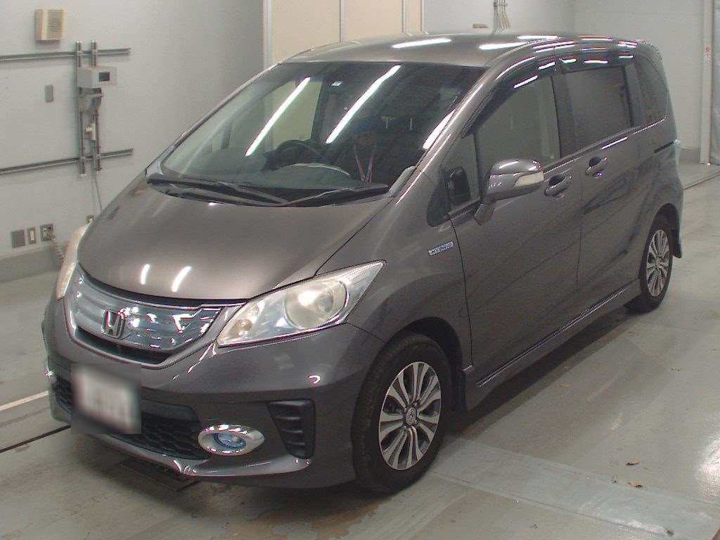 2013 Honda Freed hybrid GP3[0]