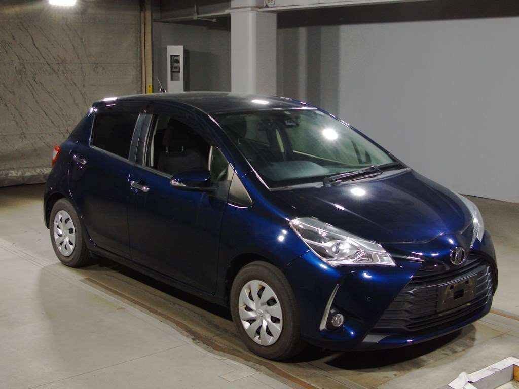 2019 Toyota Vitz NSP130[2]