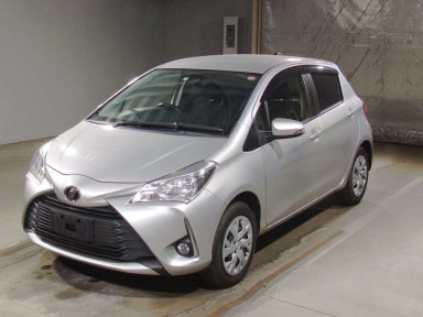 2017 Toyota Vitz