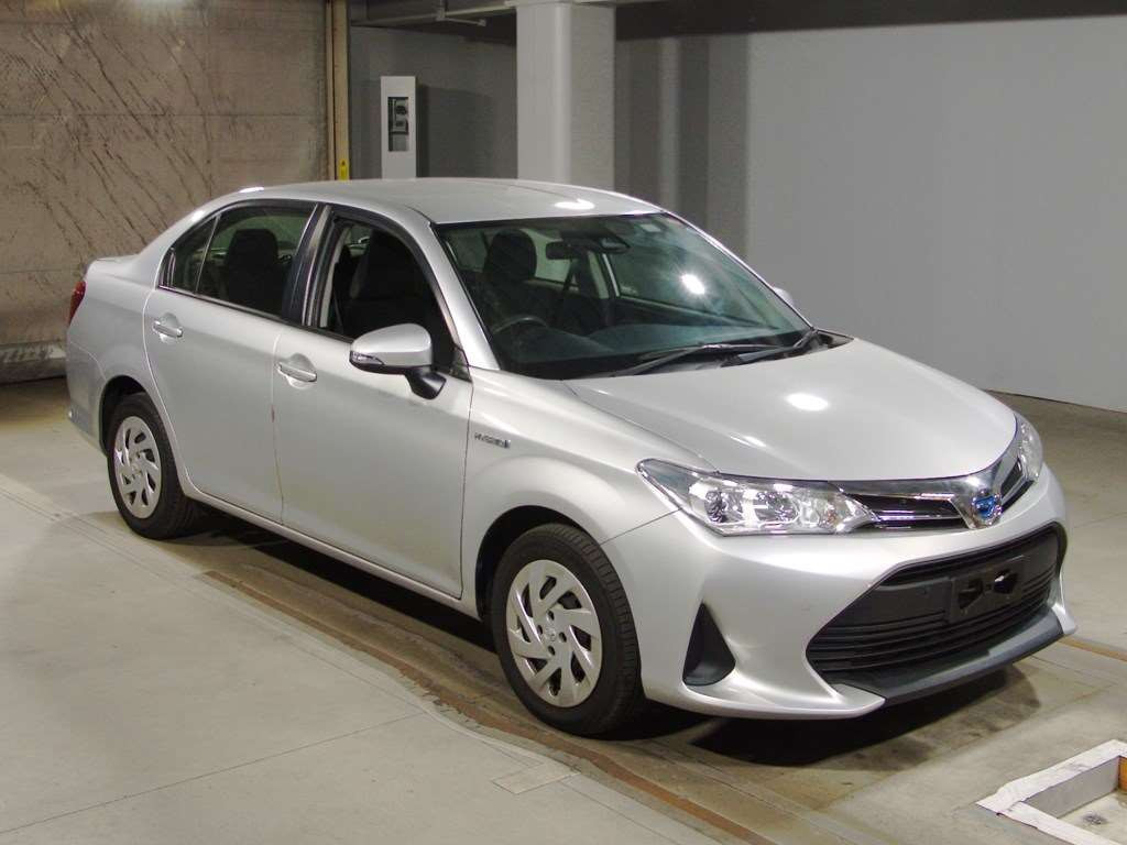 2019 Toyota Corolla Axio NKE165[2]