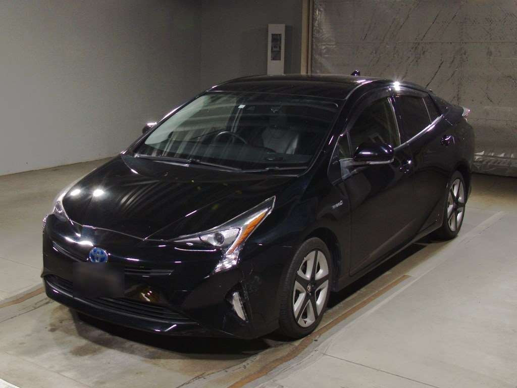 2016 Toyota Prius ZVW50[0]