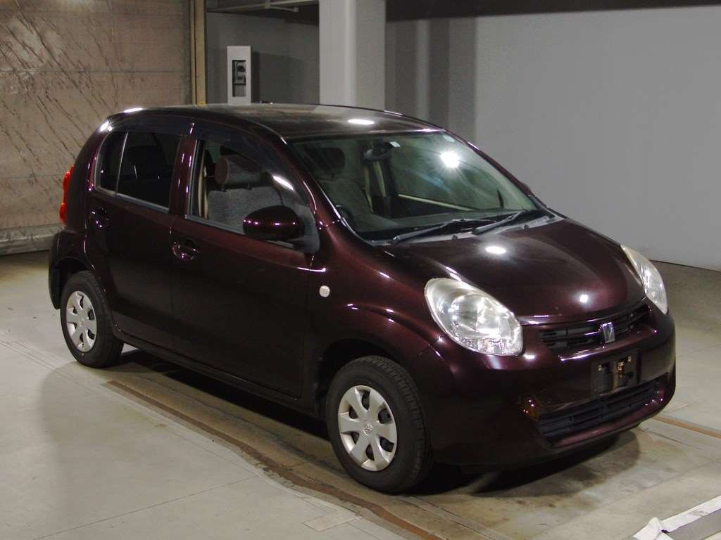 2014 Toyota Passo KGC35[2]