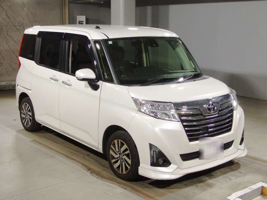 2018 Toyota Roomy M900A[2]