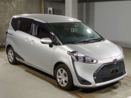 2021 Toyota Sienta