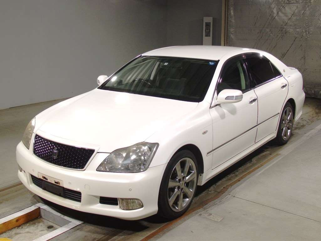 2007 Toyota Crown GRS180[0]