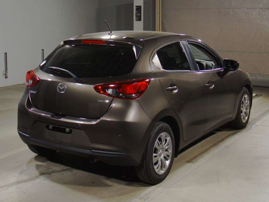 2021 Mazda Mazda2 DJLFS[1]