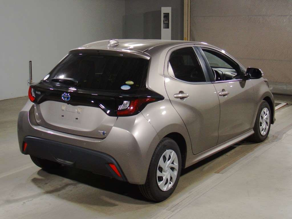 2021 Toyota YARIS MXPH10[1]