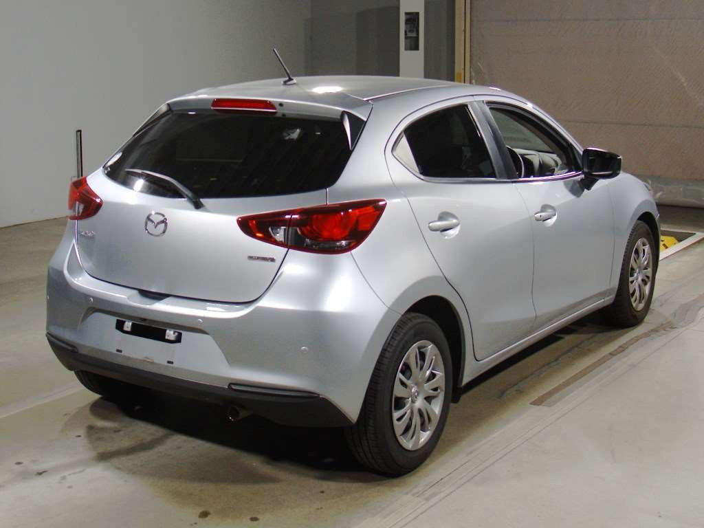 2020 Mazda Mazda2 DJLFS[1]