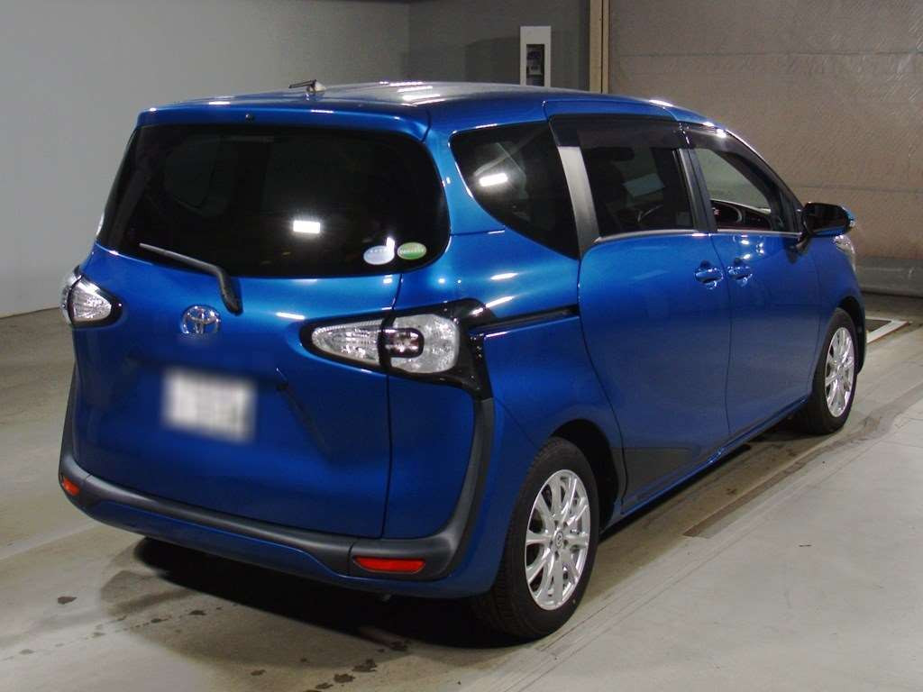 2016 Toyota Sienta NSP170G[1]