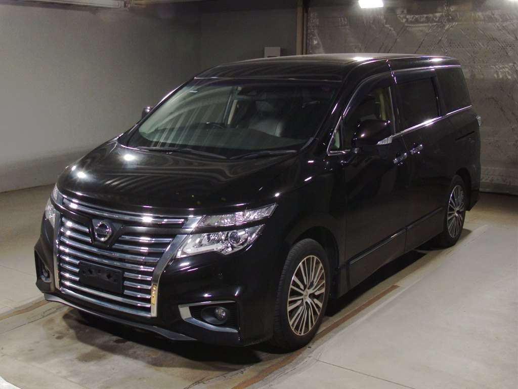 2019 Nissan Elgrand TE52[0]