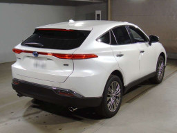 2024 Toyota Harrier Hybrid