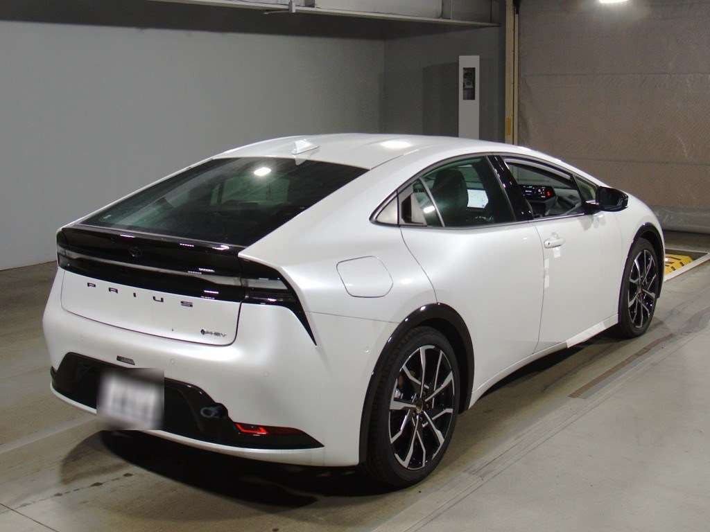 2024 Toyota Prius MXWH61[1]