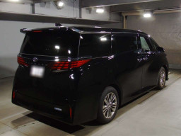 2023 Toyota Alphard