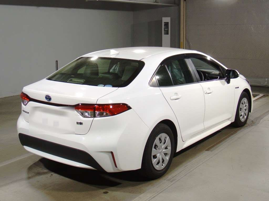 2019 Toyota Corolla Sedan ZWE211[1]