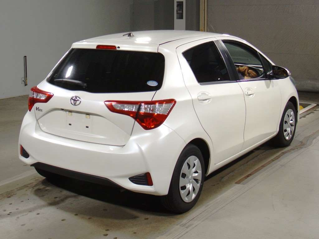 2019 Toyota Vitz KSP130[1]