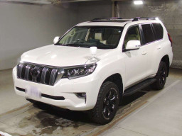 2022 Toyota Land Cruiser Prado