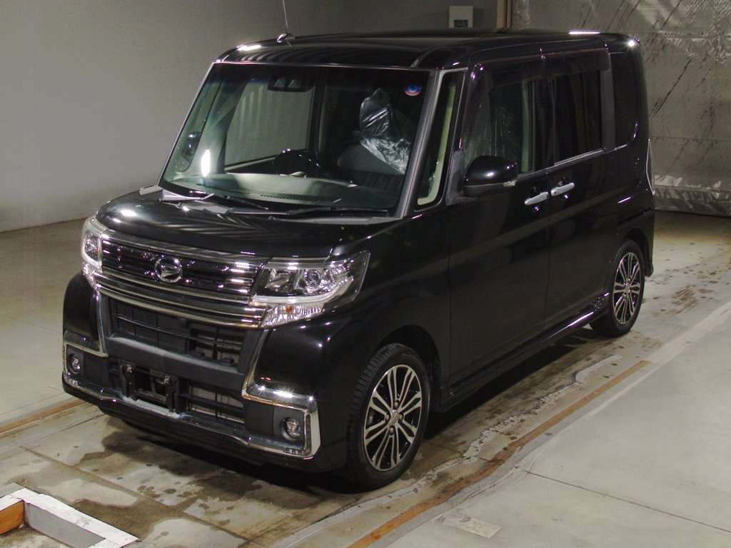 2018 Daihatsu Tanto Custom LA600S[0]