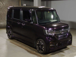 2017 Honda N-BOX CUSTOM